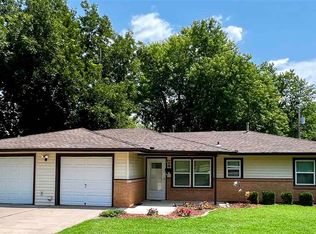 510 N 12th St, Tonkawa, OK 74653