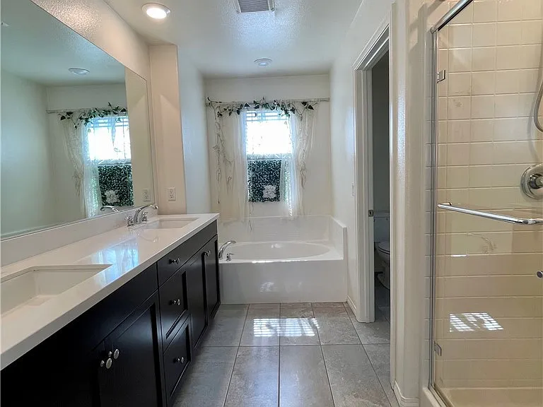 5946 Sendero Ave — Photo 6