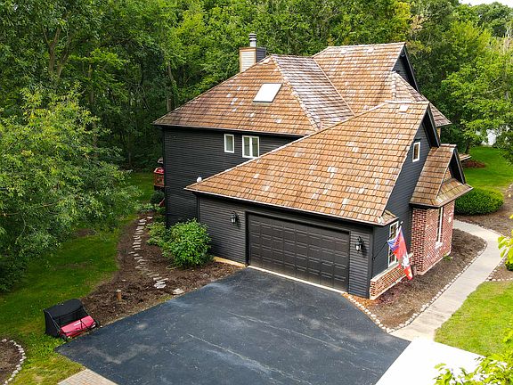 4th image of 63 Oak Creek Dr