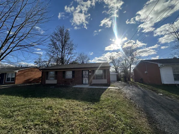 4606 Aral Dr, Louisville, KY 40219