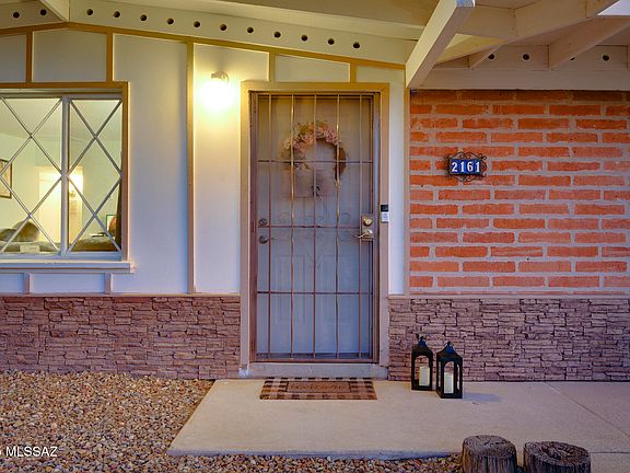 4th image of 2161 W Calle Narciso