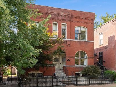 2114 Wyoming St, Saint Louis, MO, 63118