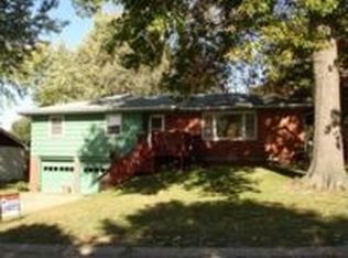 2310 NE 37th St, Kansas City, MO 64116