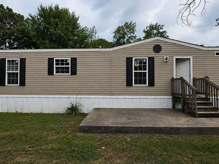 Southern Pines — Photo 19