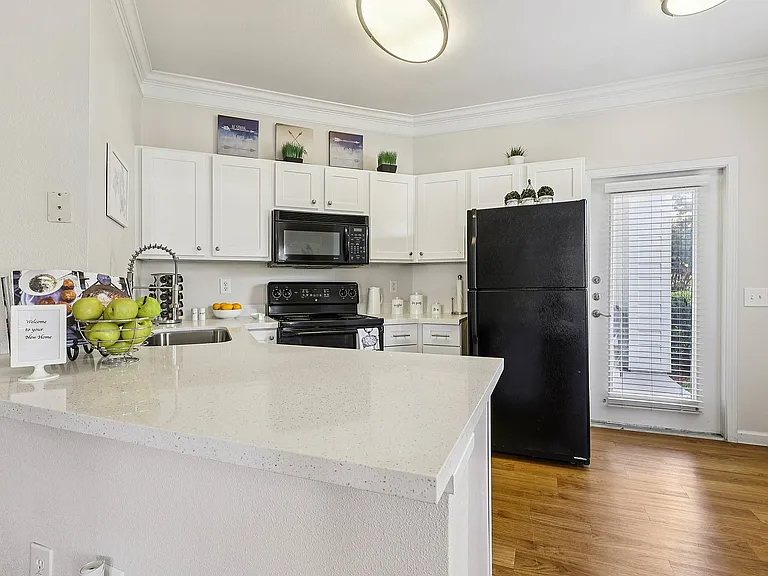 C1LG Kitchen