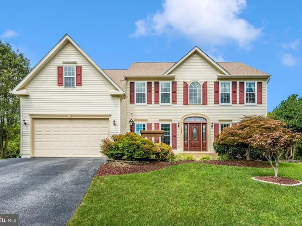 6328 Remington Ct, Frederick, MD 21701