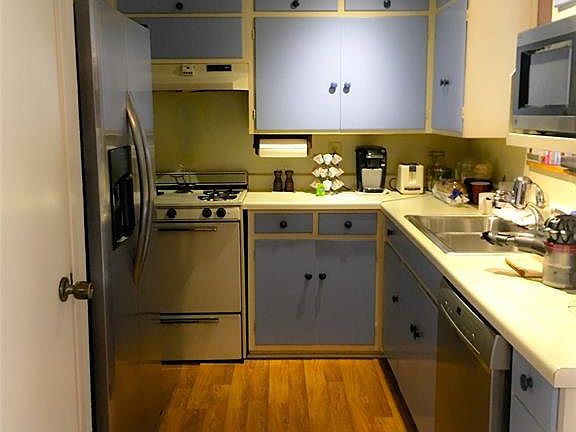 5th image of 215 Wanda Dr