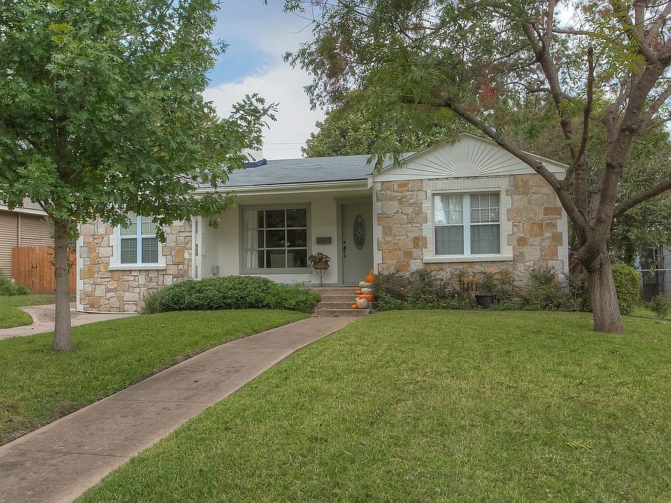 1st image of 3620 El Campo Ave