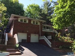 554 Oak St FLOOR 1, Ridgefield, NJ 07657