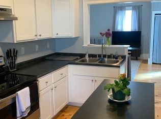 63 Pleasant St APT 1, Brunswick, ME 04011