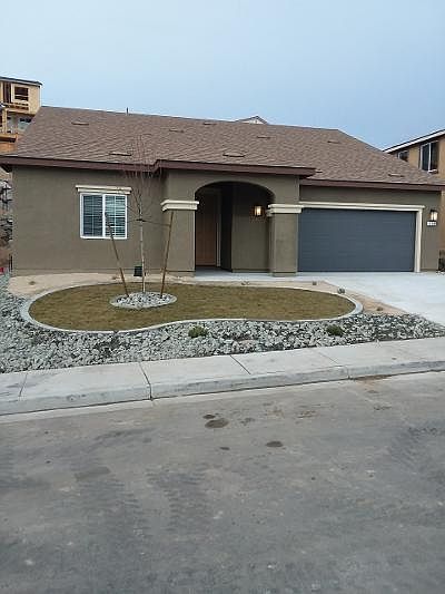 1st image of 3109 Creekside Ln