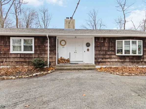 175 Highland Lakes Rd, Vernon Twp., NJ 07422