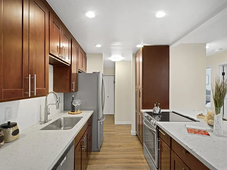 9512 1st Ave NE #2B1B — Photo 14
