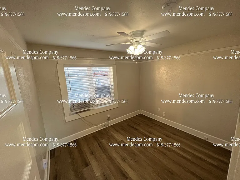 623 W Kalmia St — Photo 12