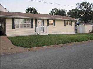 400 College Ave, Union, MO 63084