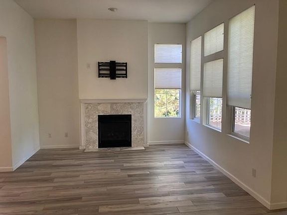 4th image of 5242 238th Ln SE