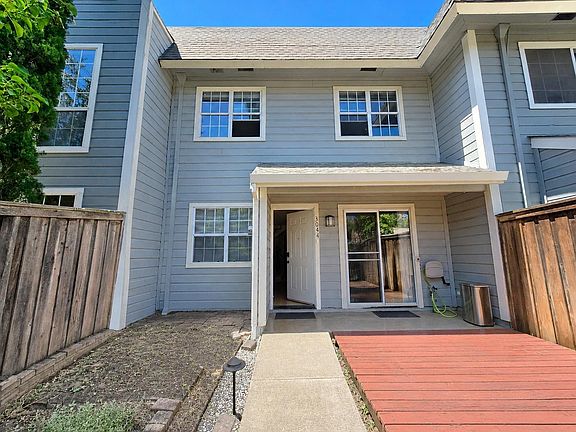 2nd image of 3044 Woods Cir