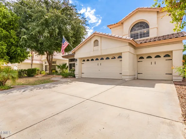 891 W LAREDO Avenue, Gilbert, AZ 85233