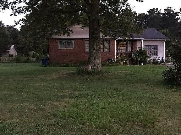 3rd image of 1102 Wood Ave