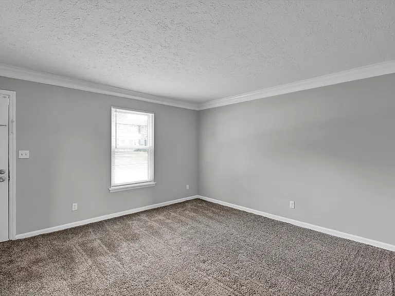 3100 Orchard Manor Cir — Photo 19