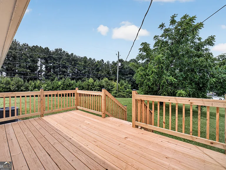 2591 Doc Hughes Rd — Photo 34