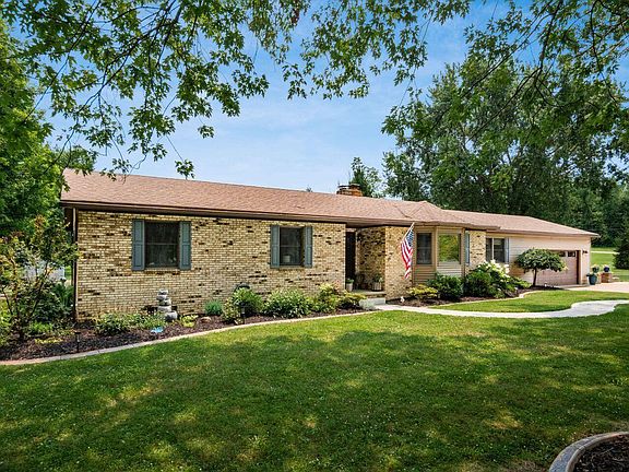 4th image of 10750 Springwater Dr