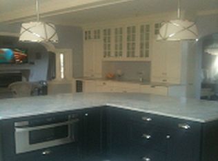 66 Sterling Ln, North Andover, MA 01845