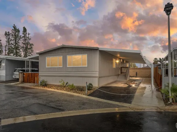 335 Hickorywood Ln, Bakersfield, CA 93308