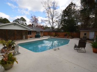 220 Armstrong Ave, Brunswick, GA 31525