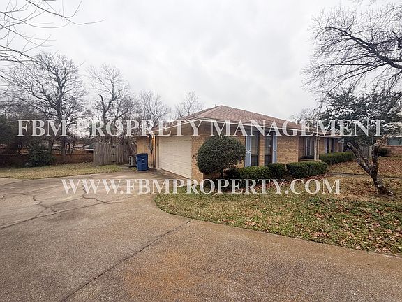 3rd image of 1103 Scarlet Oaks Cir