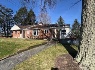 609 Hillside Ave, Ligonier, PA 15658
