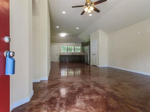 2nd image of 5610 Highline Dr Unit A