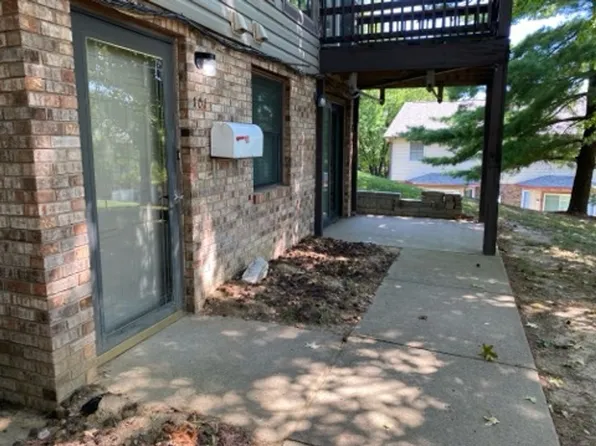 101 Sandridge Dr, Collinsville, IL 62234