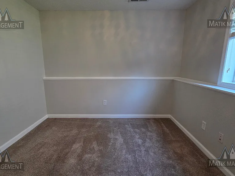 4287 Trumpeter Dr SE — Photo 41