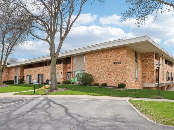 11946 West Mill ROAD #2, Milwaukee, WI 53225