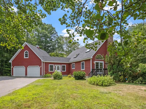 38 Mountain Vista Drive, New Hampton, NH 03256