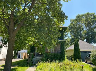 219 S River St, Montgomery, IL 60538