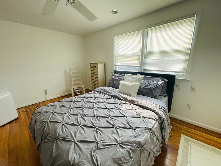 8831 Macon St — Photo 20