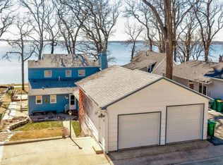 2305 Holliday Way, Okoboji, IA 51355