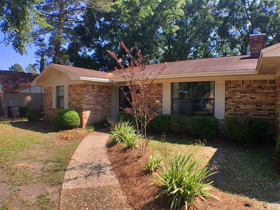 2nd image of 1185 Norton Dr