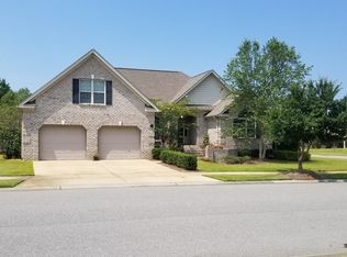 1008 Leesburg Dr, Leland, NC 28451