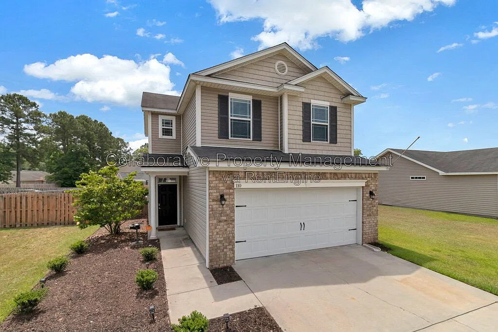 3 bed, 2.5 bath, 1568 sqft, $2,350 — Photo 2