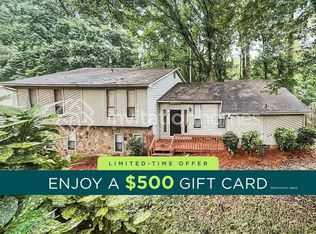 6572 Oakwood Dr, Douglasville, GA 30135