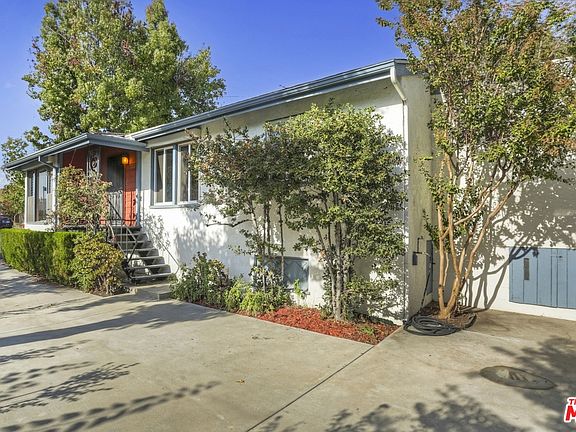 2nd image of 3934 Verdugo View Dr