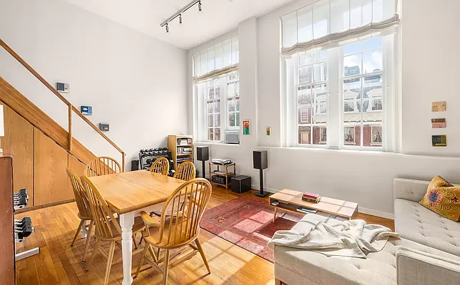 Rented by Powered by DMT LLC | media 2