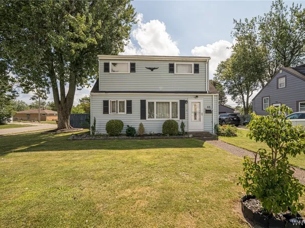 65 Gardenvale Dr, Cheektowaga, NY 14225