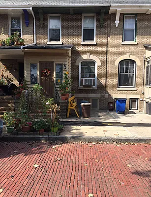 Sold by REMAX Elite | media 3