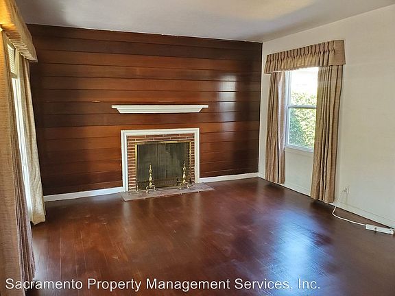 2nd image of 3319 23rd St