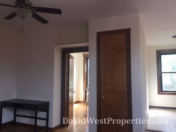 3rd image of 419 16th St #4