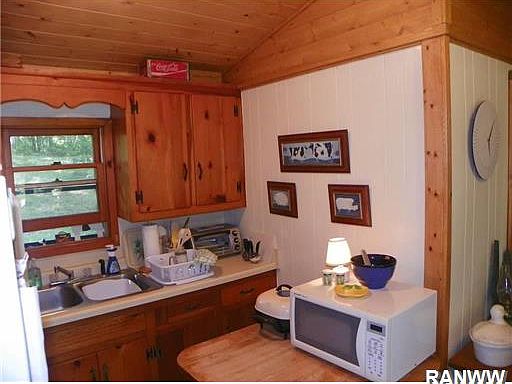 4th image of 8875 Cunningham Lane
